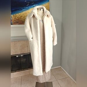 Elegant Cream Women's Coat